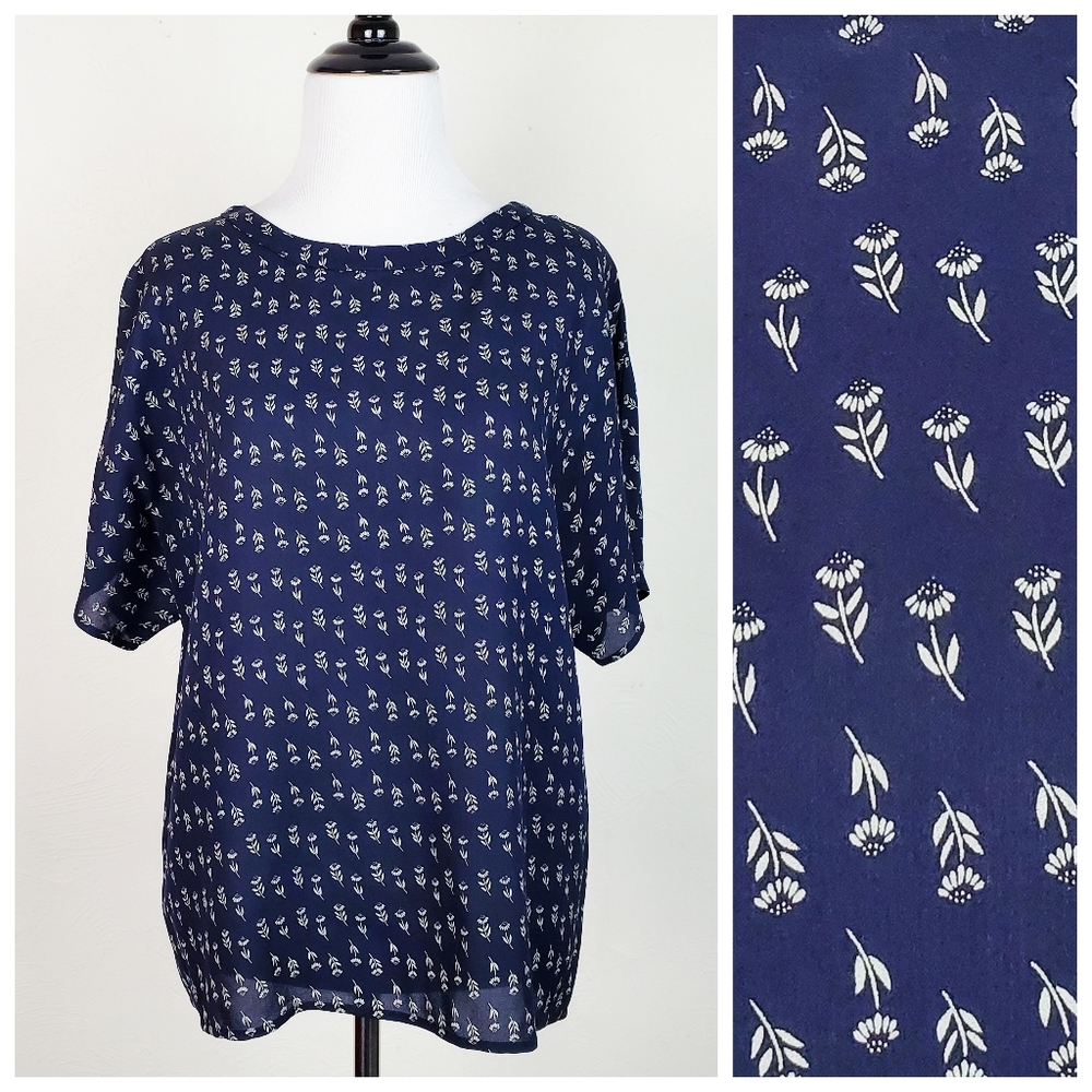 Vintage Austin Reed Top Silk Floral Novelty Blouse Navy Blue Spring Cottagecore
